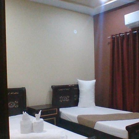 Red Roof Hotel Sahiwal Εξωτερικό φωτογραφία