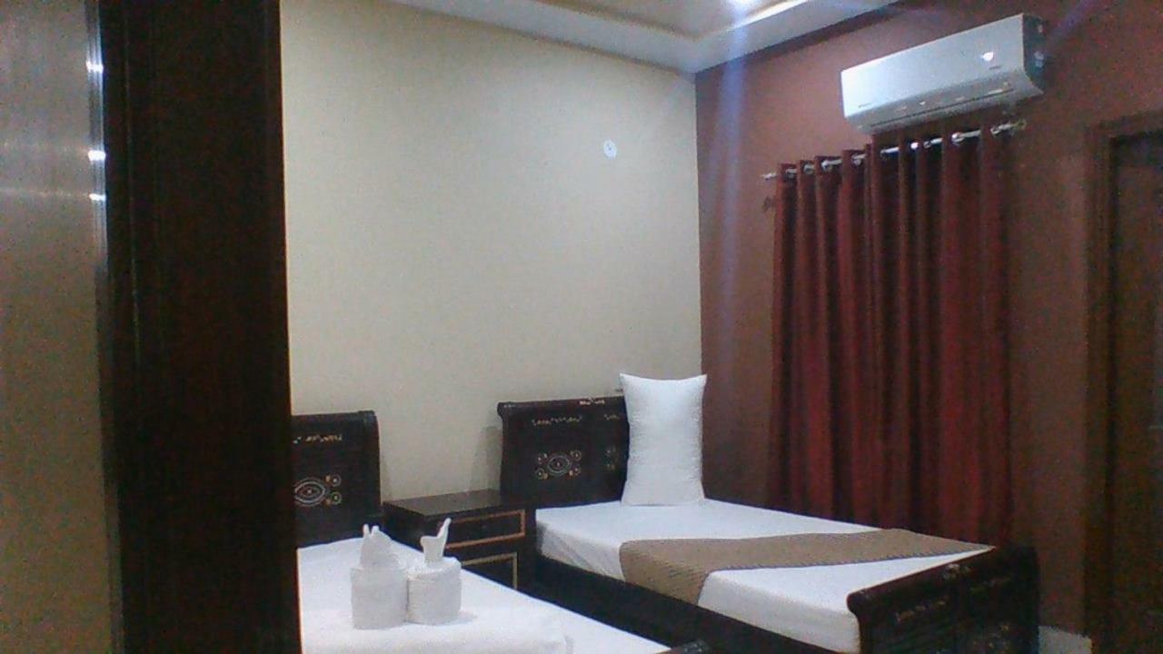 Red Roof Hotel Sahiwal Εξωτερικό φωτογραφία