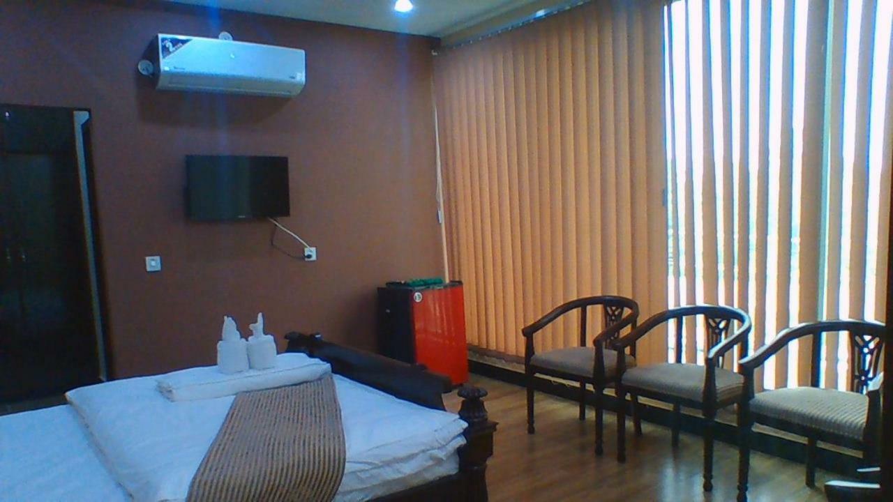 Red Roof Hotel Sahiwal Εξωτερικό φωτογραφία
